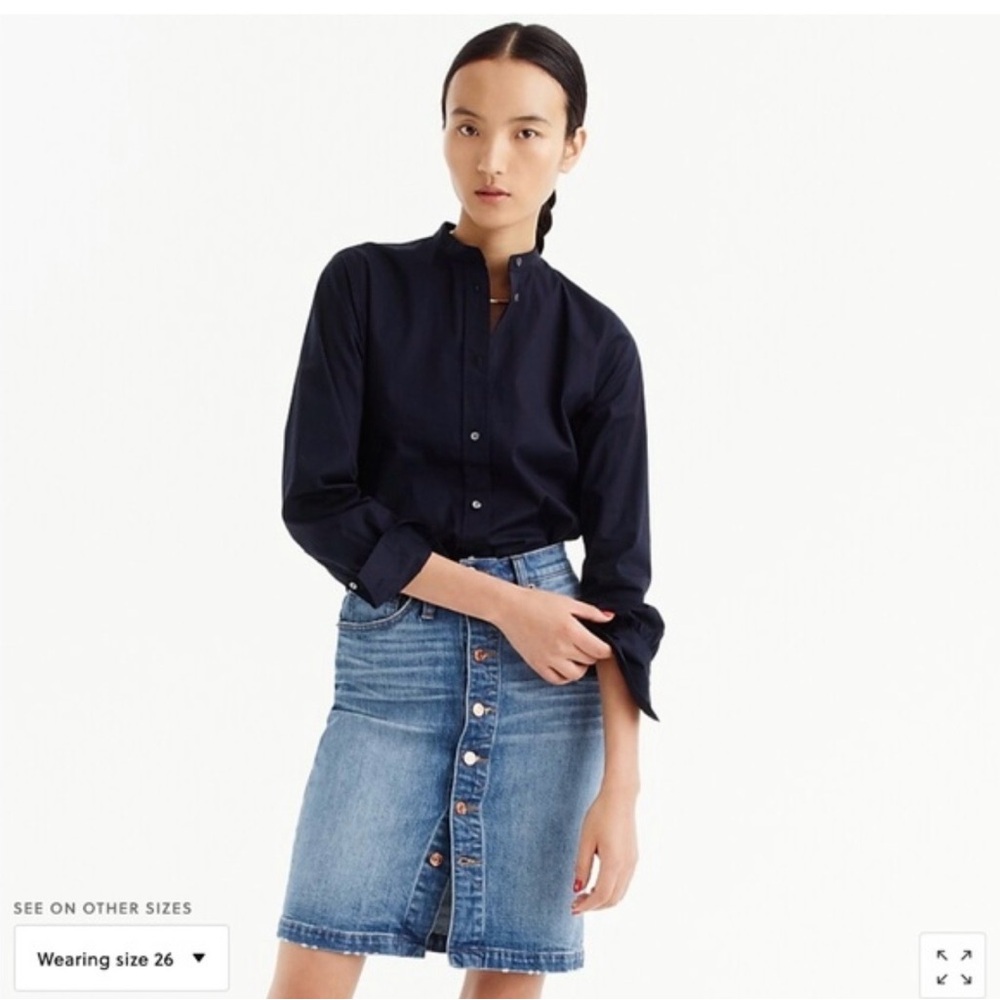J CREW Button Down Knee Length Denim Skirt Size 6.